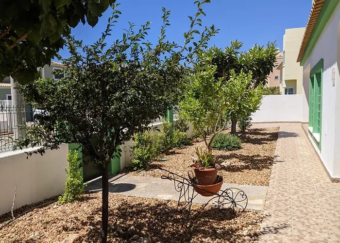 Dolphin House Hostel Faro