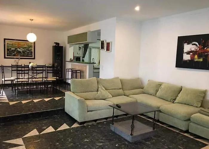 Dolphin House Hostel Distrikt Faro