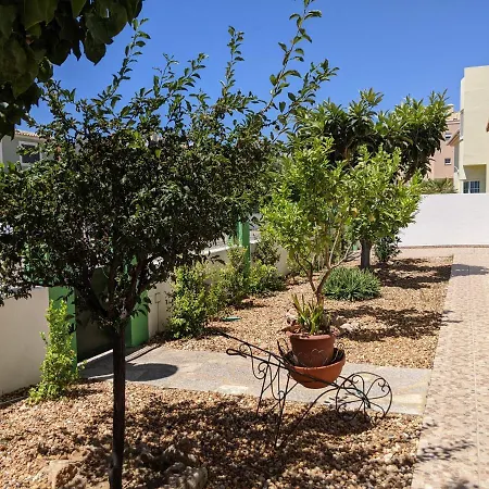 Dolphin House Hostel Faro